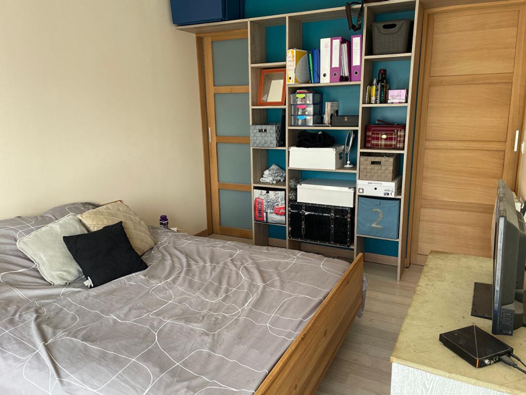 SAINT-COUTANT-LE-GRAND Maison Saint Coutant Le Grand 5 pièce(s) 105 m2 7