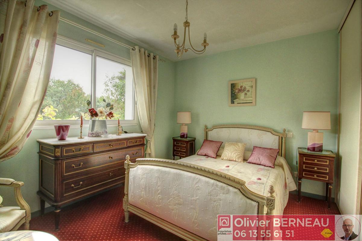 ARCANGUES Villa d'architecte à Arcangues 6 pièce(s) 163 m2 - Piscine + SPA 10