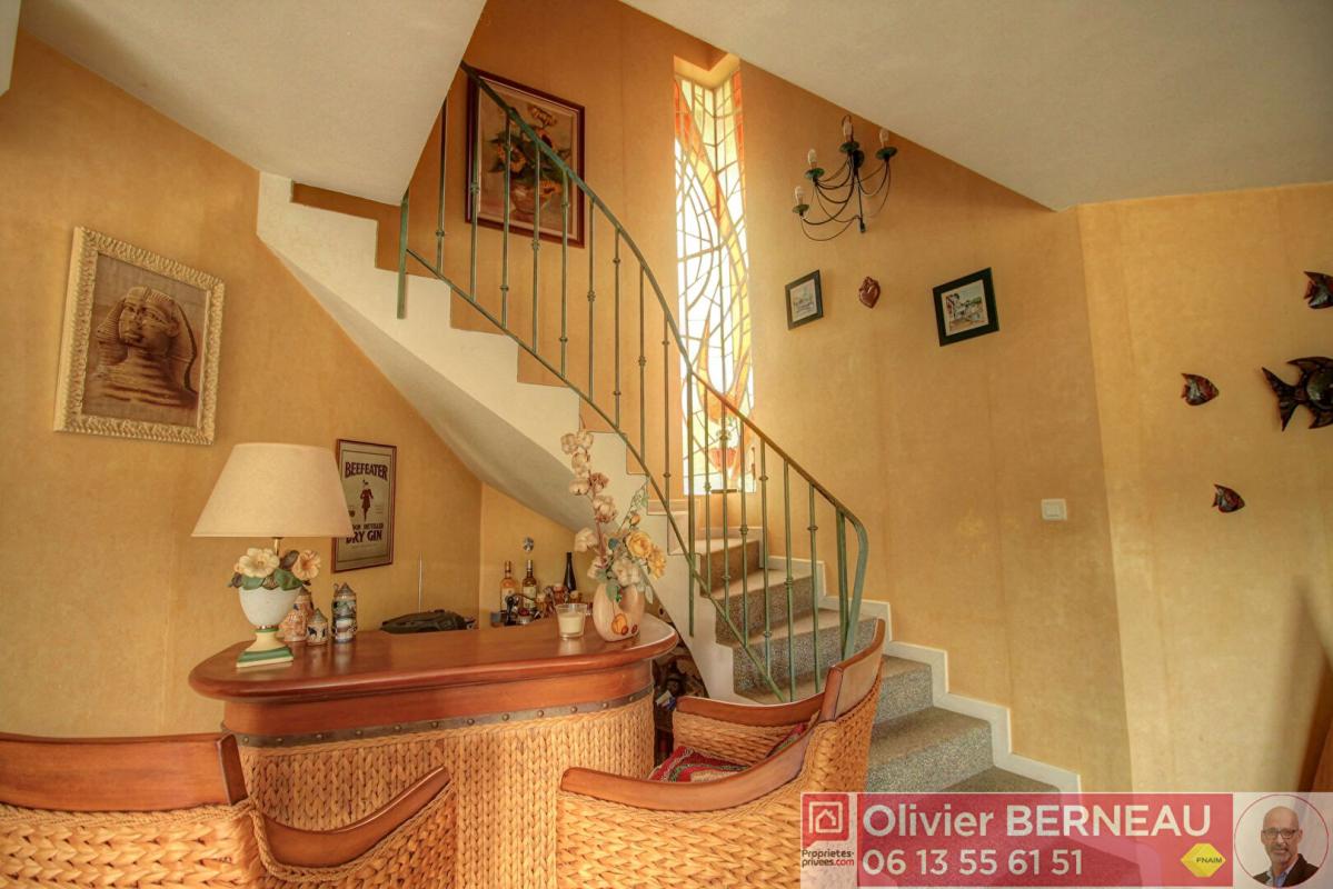 ARCANGUES Villa d'architecte à Arcangues 6 pièce(s) 163 m2 - Piscine + SPA 12