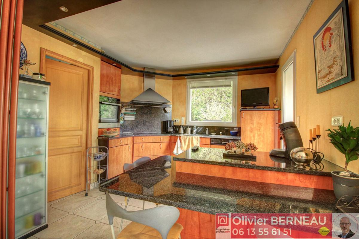 ARCANGUES Villa d'architecte à Arcangues 6 pièce(s) 163 m2 - Piscine + SPA 9