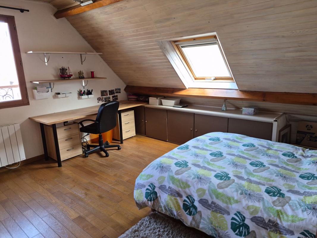 DAMPIERRE-EN-YVELINES 2 Maisons La Celle Les Bordes, 8 pièces, 210 m2 11