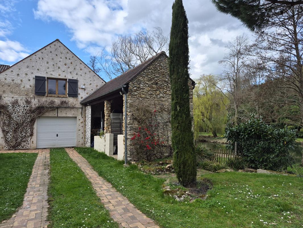 DAMPIERRE-EN-YVELINES 2 Maisons La Celle Les Bordes, 8 pièces, 210 m2 16