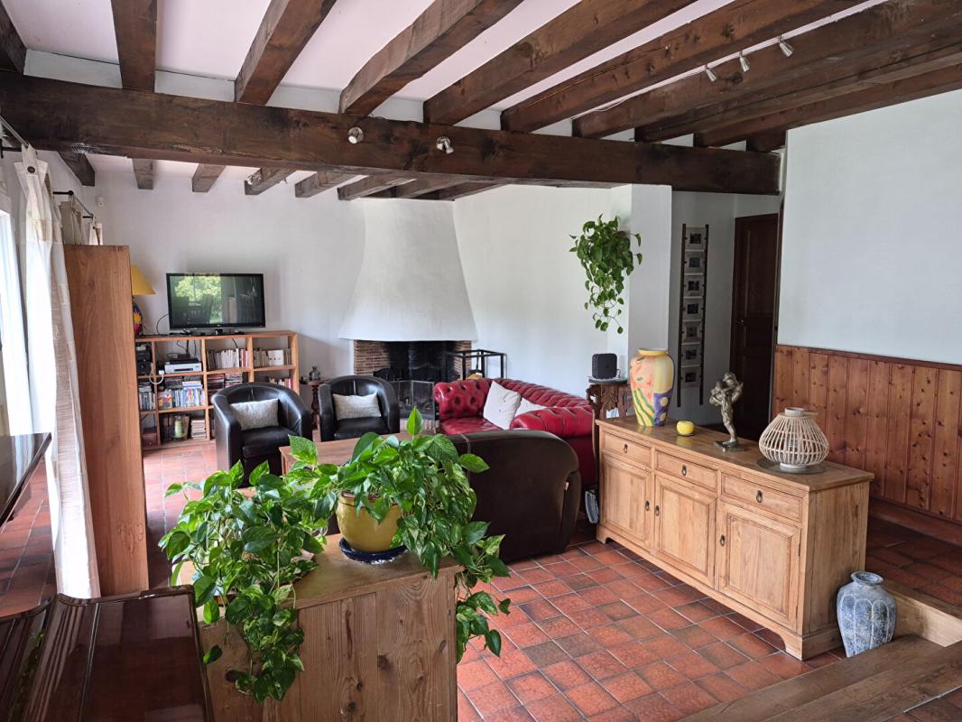 DAMPIERRE-EN-YVELINES 2 Maisons La Celle Les Bordes, 8 pièces, 210 m2 8