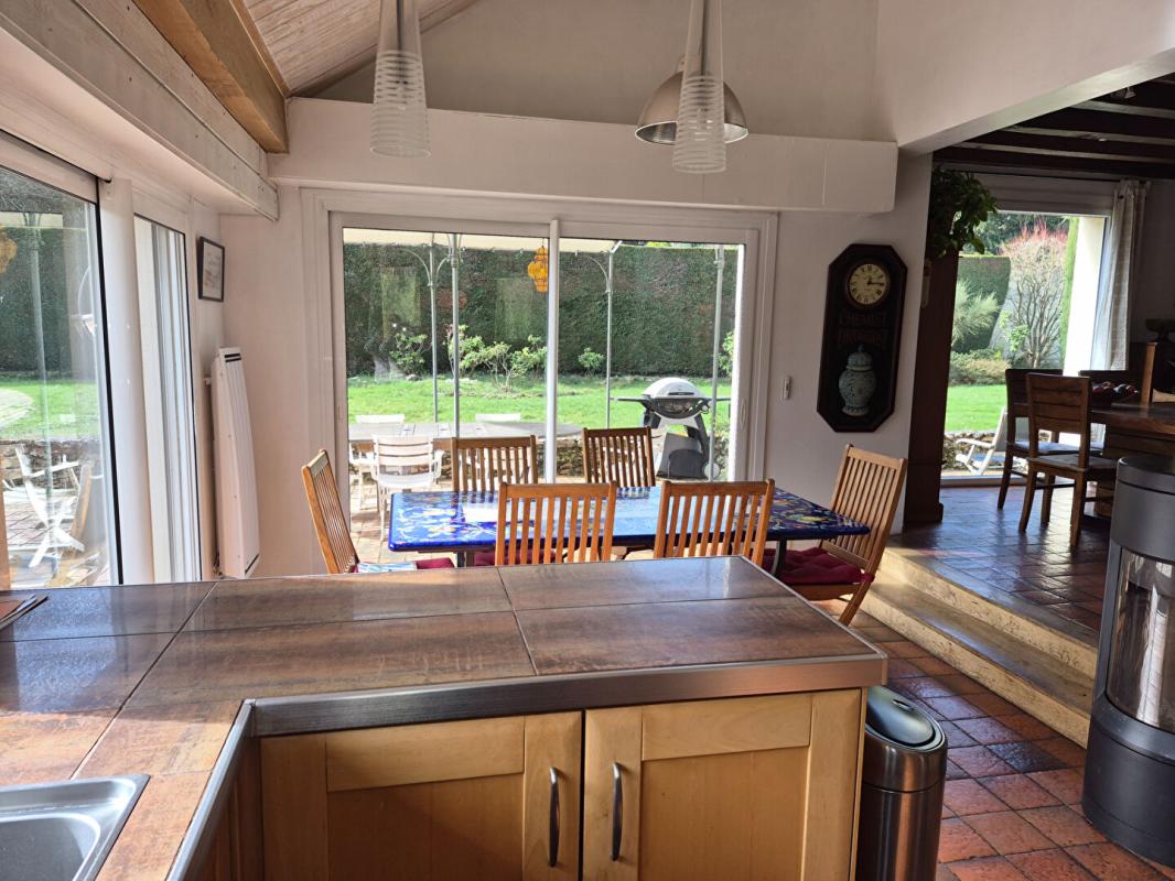 DAMPIERRE-EN-YVELINES 2 Maisons La Celle Les Bordes, 8 pièces, 210 m2 9