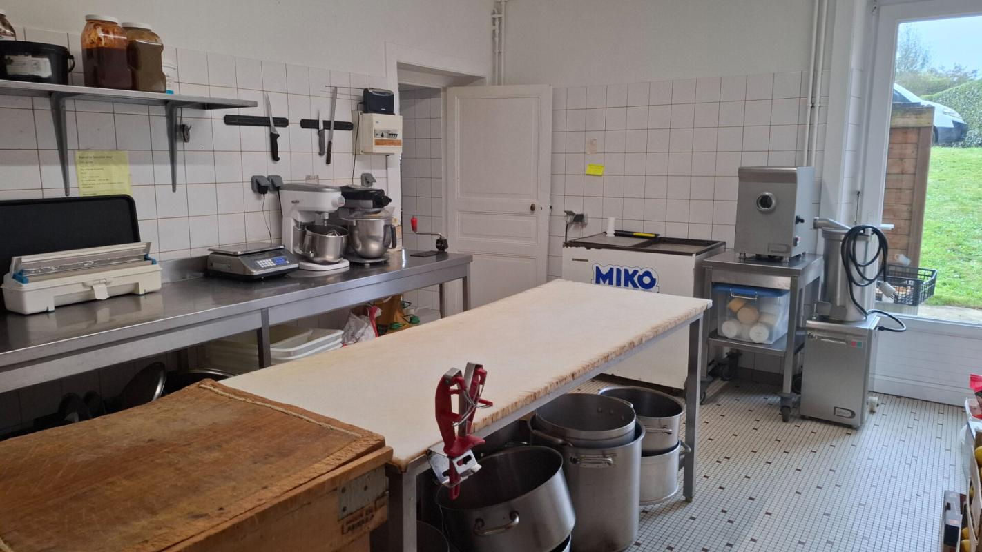 JANZE SECTEUR JANZE - Boucherie, traiteur, restaurant 6