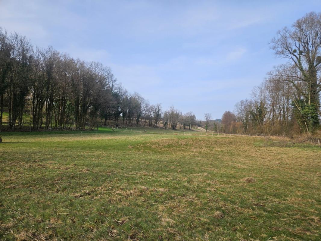 LEGNA Propriété jurassienne, 245m2 de surface habitable et 4 Ha de terrain attenant 18