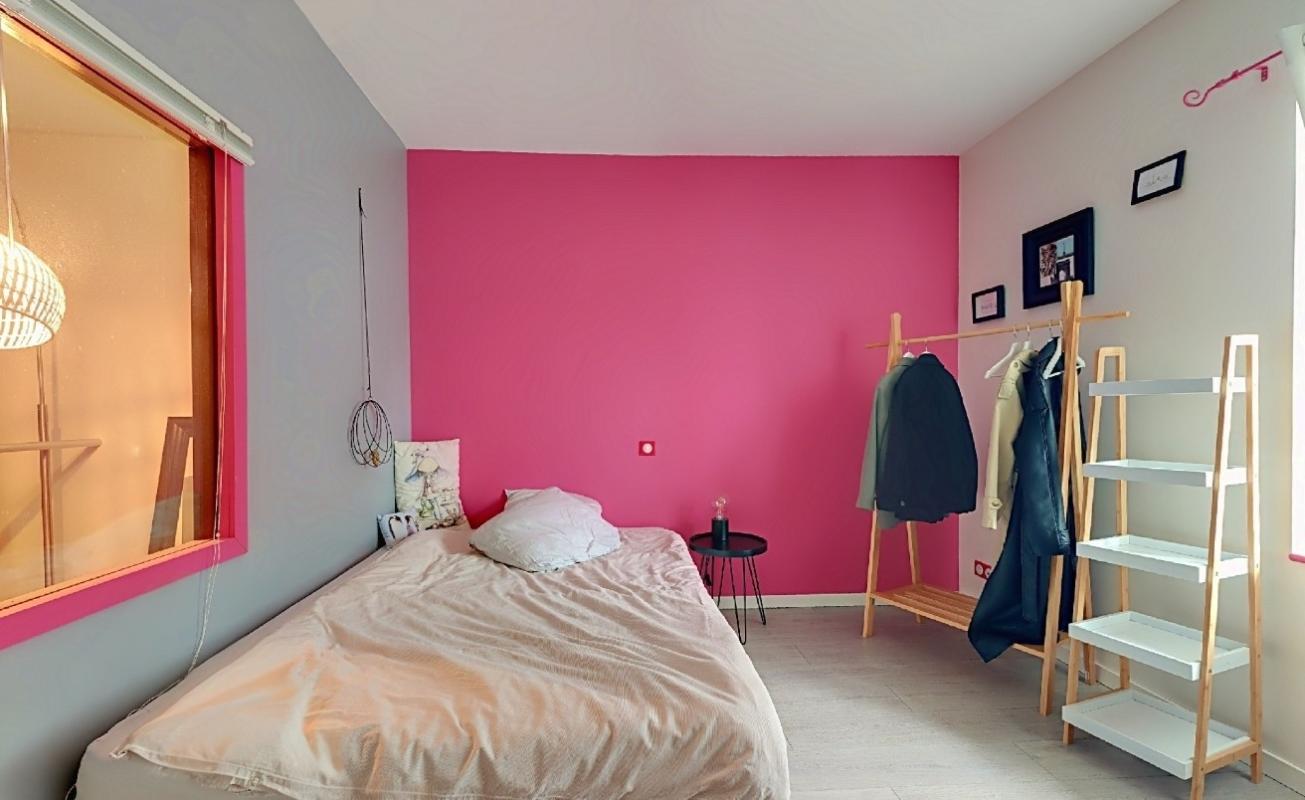 LEGNA Propriété jurassienne, 245m2 de surface habitable et 4 Ha de terrain attenant 6