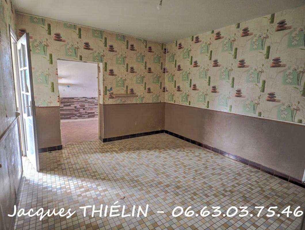 LONGUE-JUMELLES Immeuble entier Longue Jumelles 10