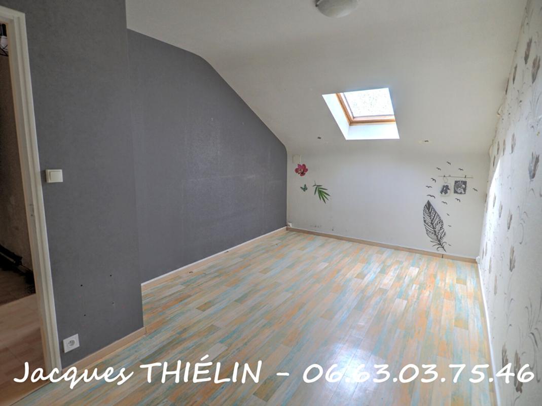 LONGUE-JUMELLES Immeuble entier Longue Jumelles 14