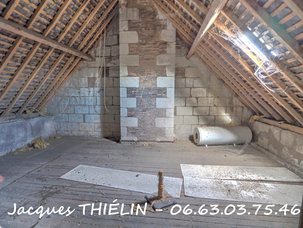 LONGUE-JUMELLES Immeuble entier Longue Jumelles 15