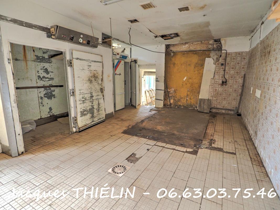 LONGUE-JUMELLES Immeuble entier Longue Jumelles 4