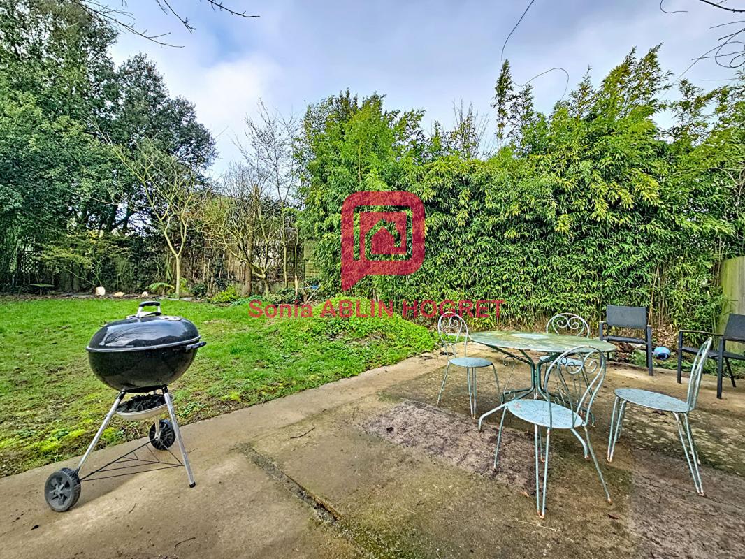 SAINT-QUENTIN-LES-ANGES Maison 4 chambres dépendance et grand terrain 10