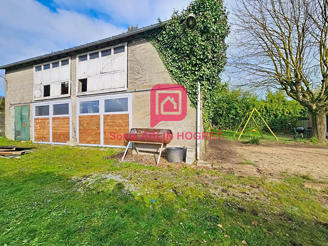 SAINT-QUENTIN-LES-ANGES Maison 4 chambres dépendance et grand terrain 11