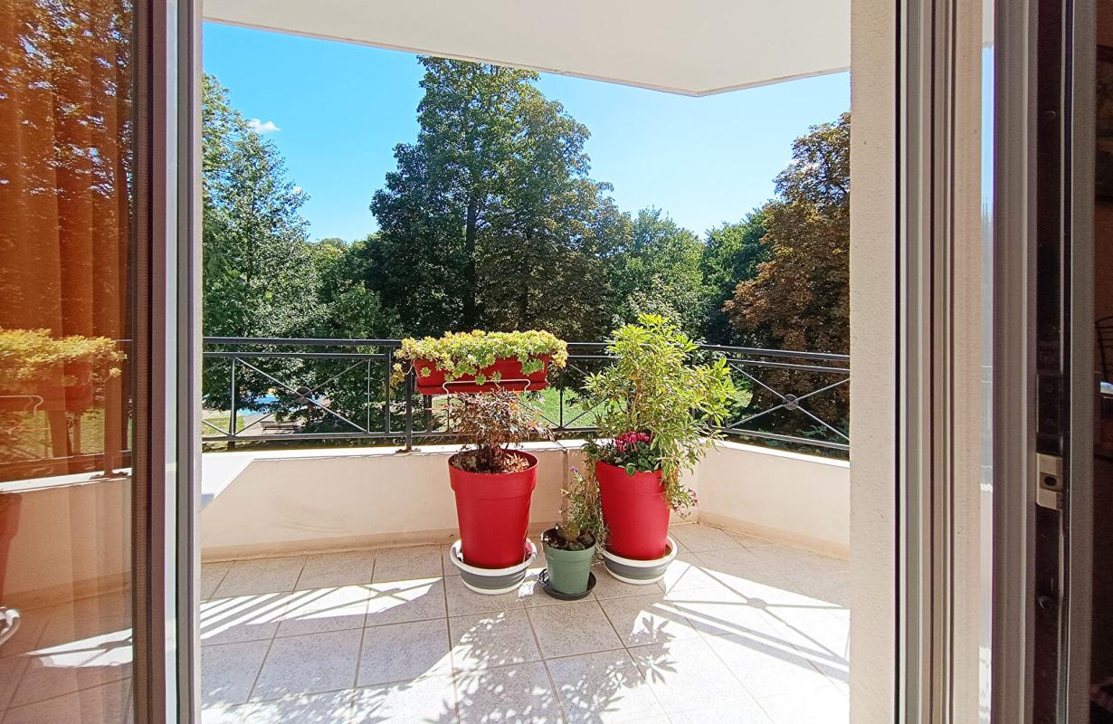 ROSNY-SOUS-BOIS Appartement 4 pièces 80 m2 (Rosny Sous Bois 93110) 3