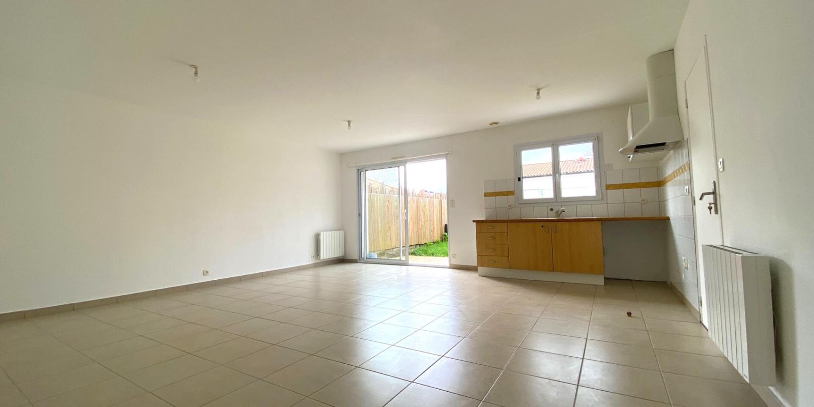 SAINTE-PAZANNE MAISON PLAIN PIED - 2 CHAMBRES - 44680 SAINTE PAZANNE - BUDGET 213 200 HAI 4