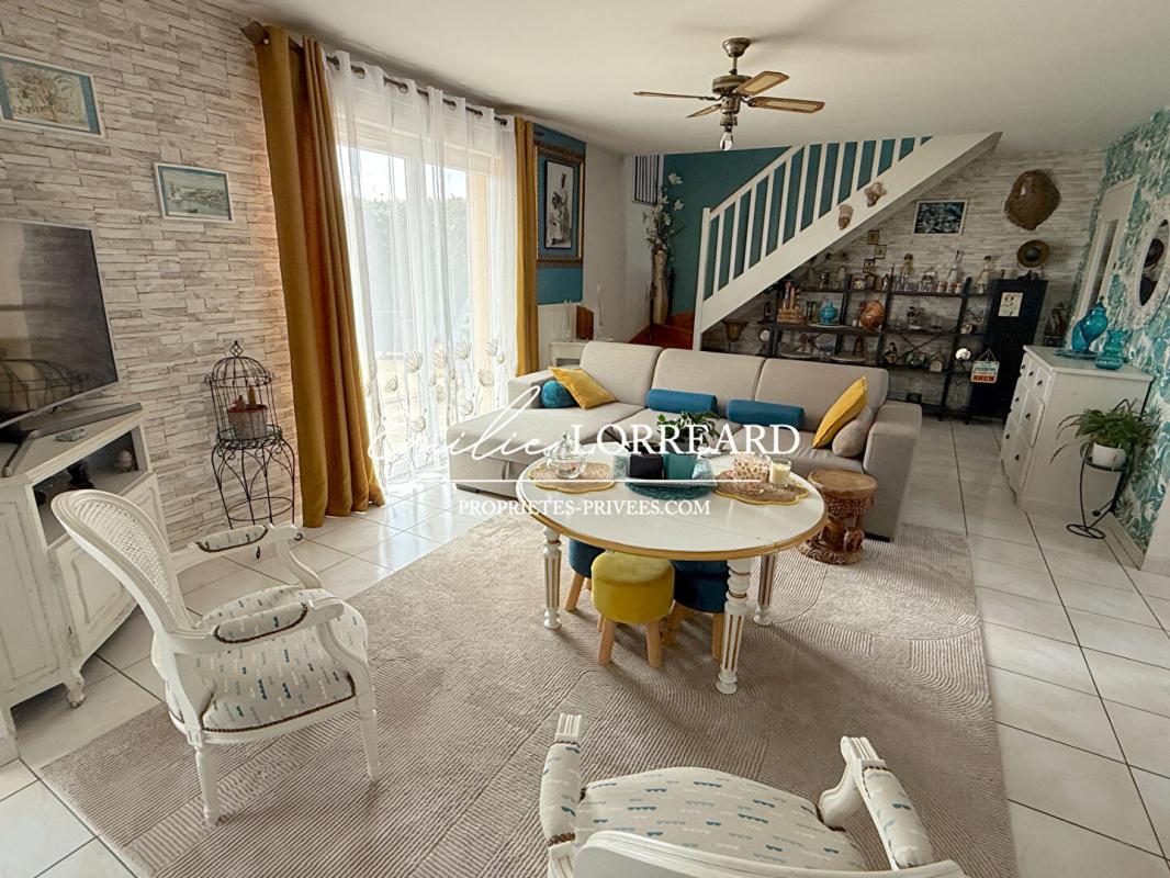 CHAMPAGNE Maison Champagné 6 pièce(s) 116 m2 2