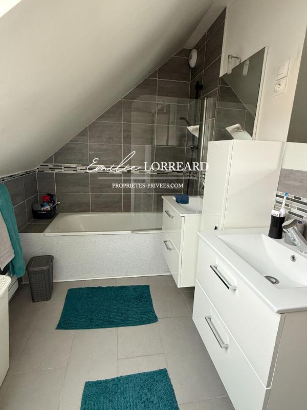 CHAMPAGNE Maison Champagné 6 pièce(s) 116 m2 7