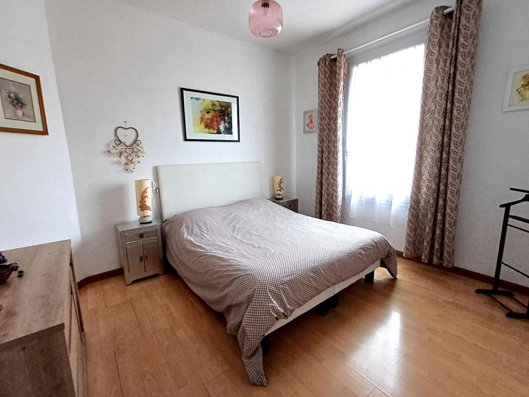 PERPIGNAN Quartier des fleurs, maison de ville typée fin années 40 avec studio, garage et jardin 10