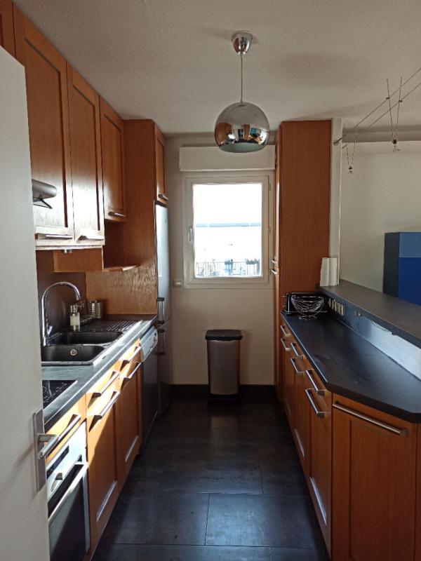 BORDEAUX T3 74 m² - 2 chambres - Balcon - Parking 4