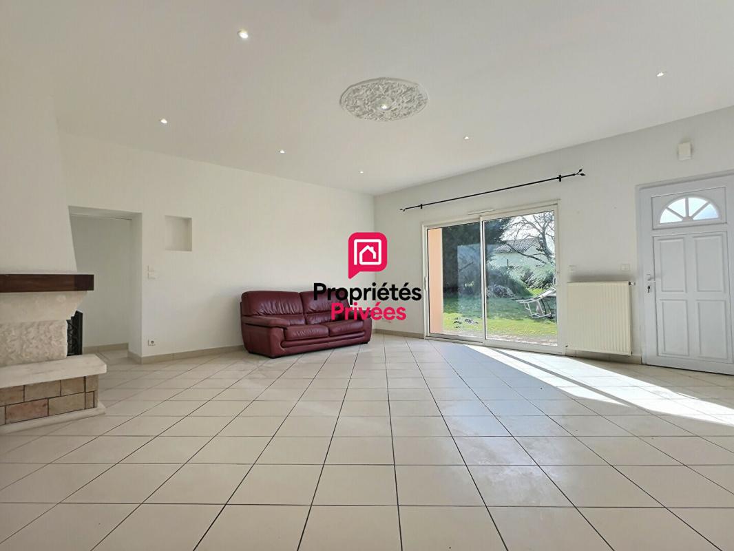 EYSINES DEPT 33 - Eysines - Maison 4 Pièce(s) - 95m2, 2 chambres, terrain de 1000m2, garage 7