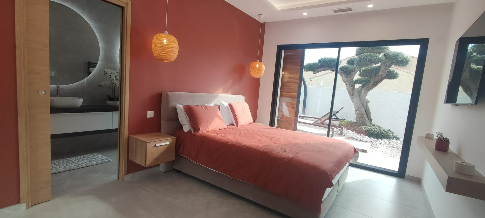 VIAS Magnifique villa contemporaine vendu meublée 9