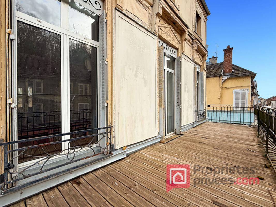 BAR-SUR-SEINE Immeuble 9