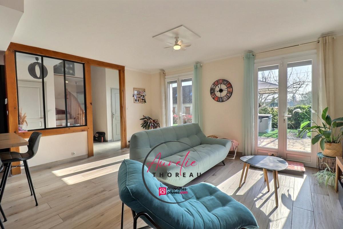 ASCHERES-LE-MARCHE Maison sur sous sol, terrain clos, 4 chambres 7