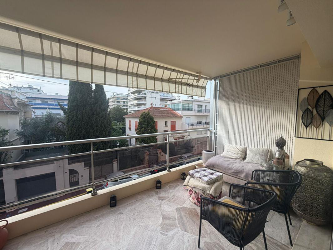 CANNES Cannes Studio transformable en T2 33m2 +13m2 Terrasse 5
