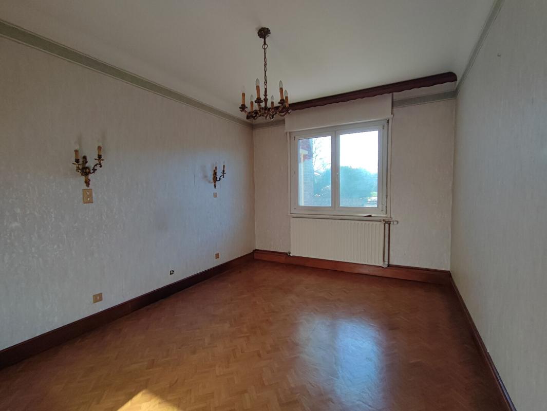 ALLOUAGNE Maison Allouagne 10 pièce(s) 282 m2 17