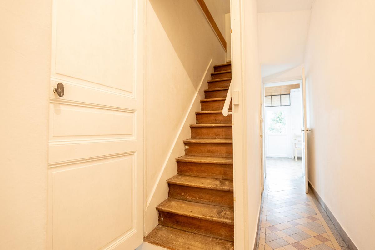 VENDOME LIEUX UNIQUES ® x PROPRIÉTÉS PRIVÉES PROPOSE MAISON DE 1930 DE 134 M² HYPER-CENTRE DE VENDÔME 15