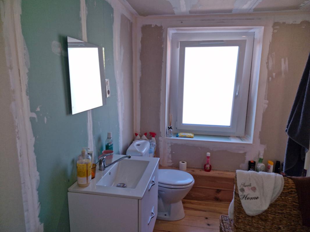 NEUFMAISONS Maison  7 pièce(s) 191 m2  Terrain 475 m² + 5 ares 14