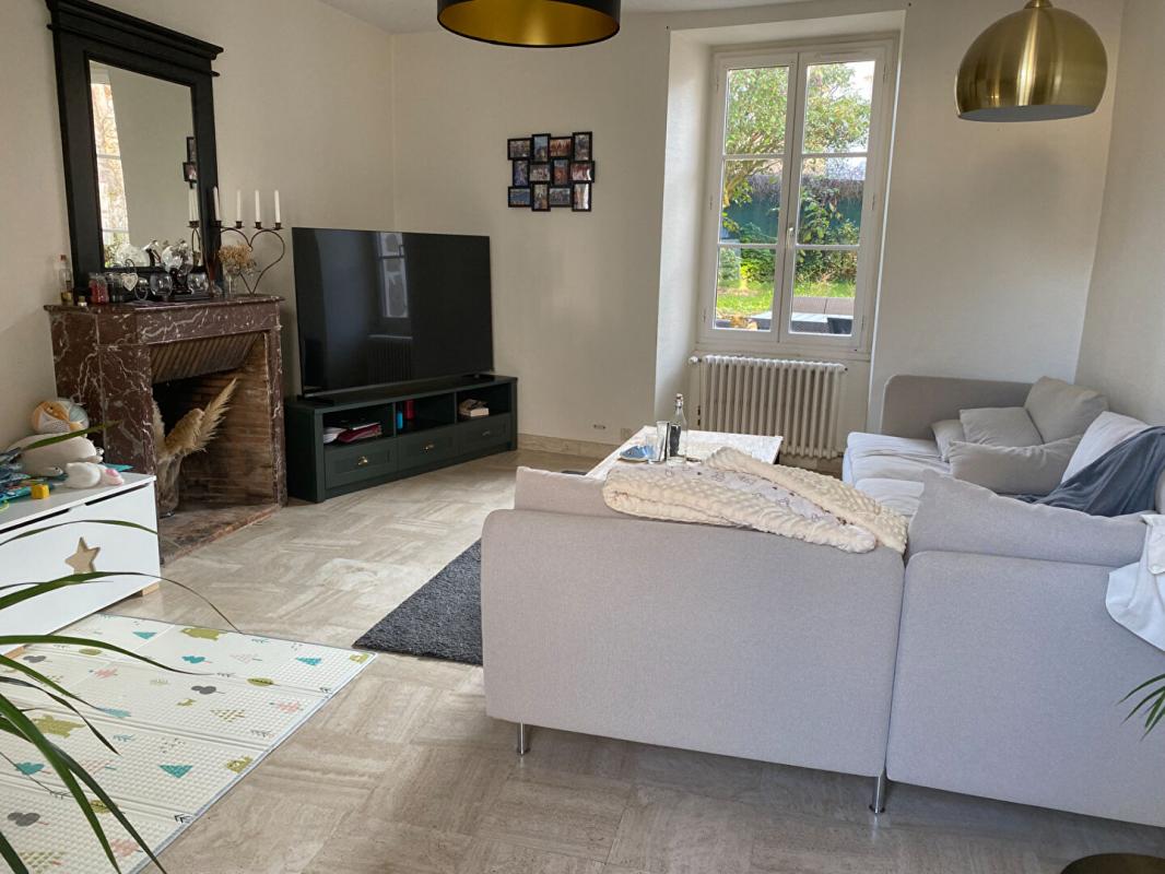 SAVENAY Maison centre de Savenay 5 pièce(s) 135 m2 1