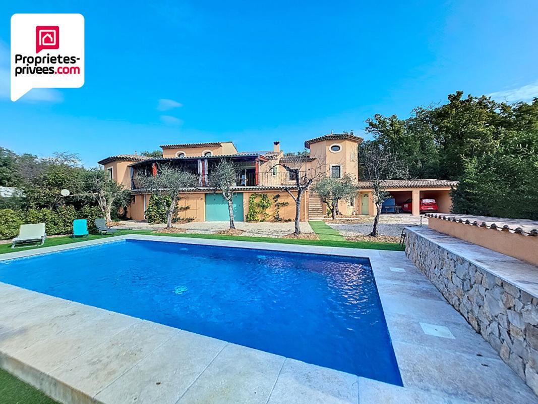 SAINT-CEZAIRE-SUR-SIAGNE PROPRIETE 9 pièces 249 m2 avec Annexes, Piscine et terrain paysager de 4000 m2 4