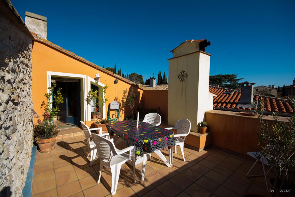 EMBRES-ET-CASTELMAURE Maison avec terrasse et vue imprenable sur les Corbières 14