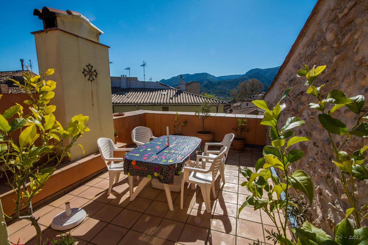 EMBRES-ET-CASTELMAURE Maison avec terrasse et vue imprenable sur les Corbières 15