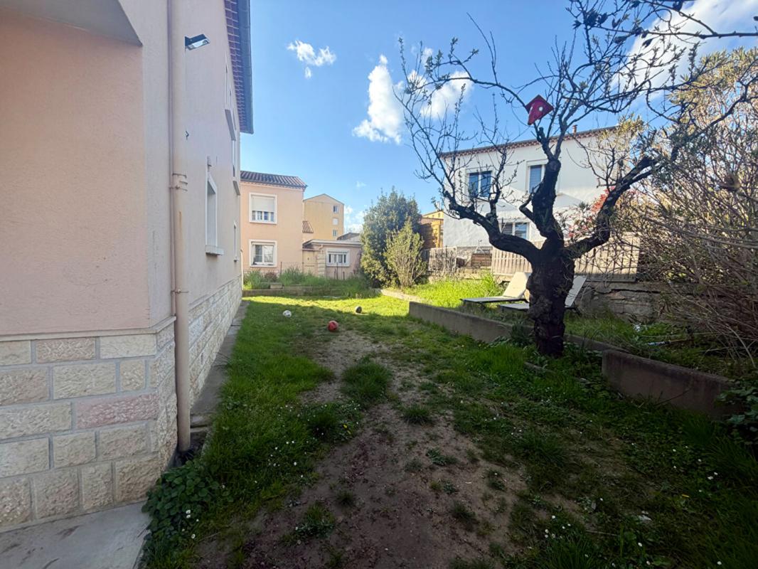 ALES Maison rénovée avec revenu locatif - Quartier recherché de Clavière à Alès 10