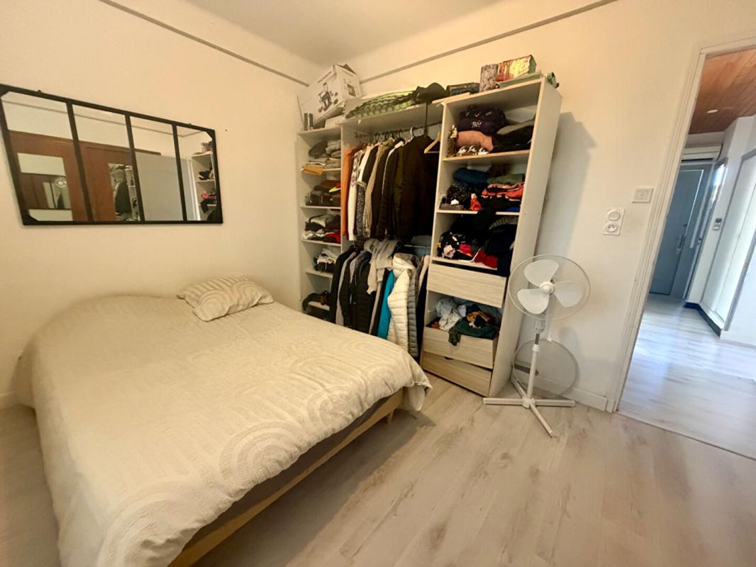 ALES Maison rénovée avec revenu locatif - Quartier recherché de Clavière à Alès 11