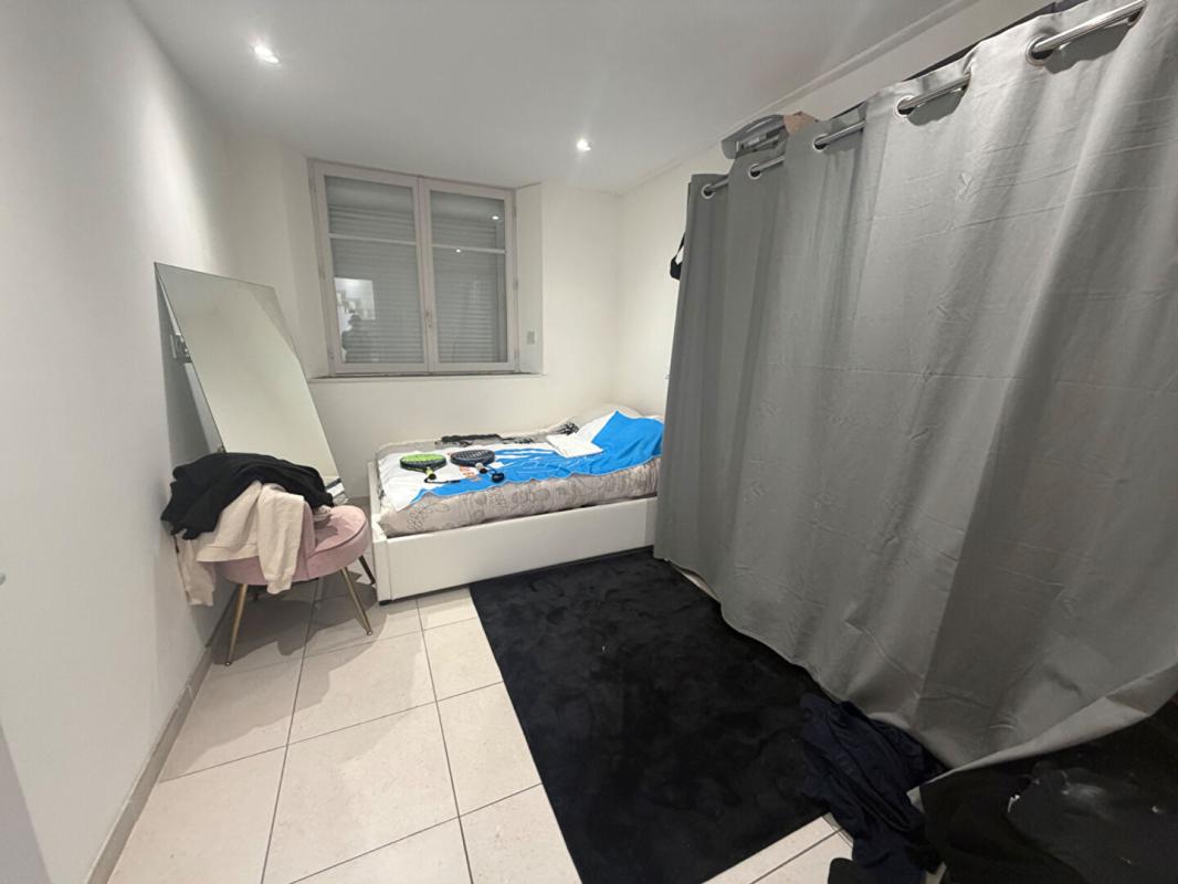 ALES Maison rénovée avec revenu locatif - Quartier recherché de Clavière à Alès 6