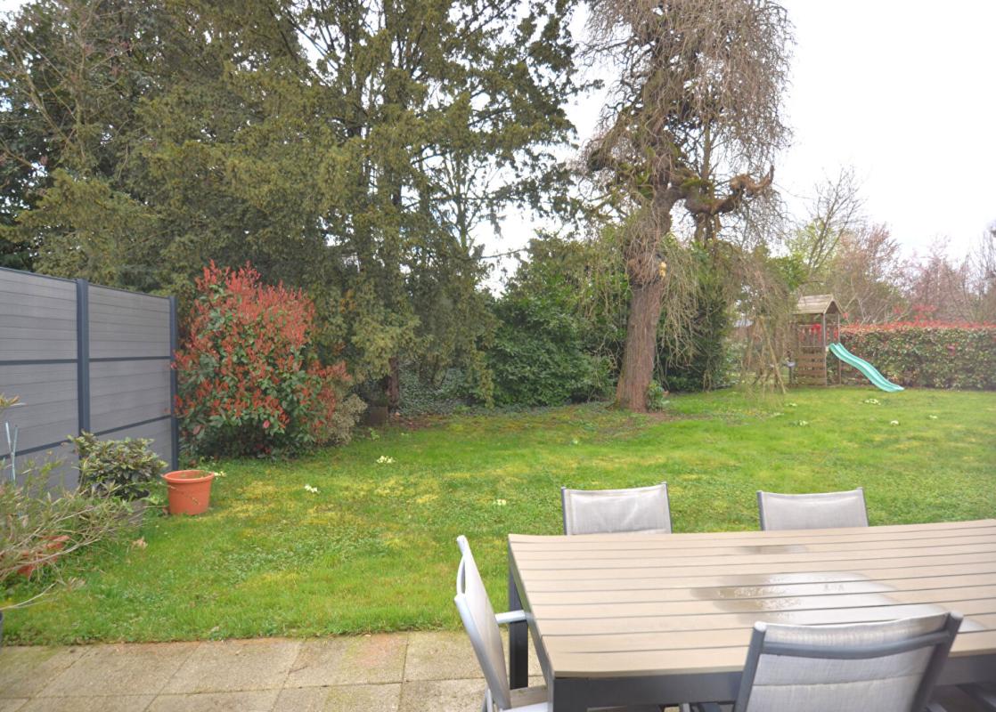 LIMAS Maison récente Limas - PMR - 4 Chambres - 3 salle d'eau - 135 m2 sur 577m2 terrain 4