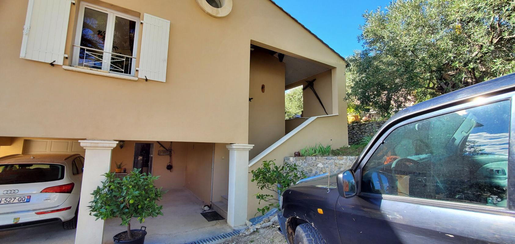 SAINT-AMBROIX MAISON D'EXCEPTION AVEC VUE PANORAMIQUE, PISCINE, TERRAIN ARBORÉ ET PRESTATIONS DE GAMME QUALITÉ6 pièce(s) 124.24 m2 4