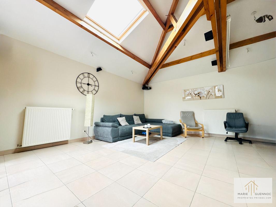 BASSE-GOULAINE Maison familiale 7 pièces avec double garage située à Basse-Goulaine 5