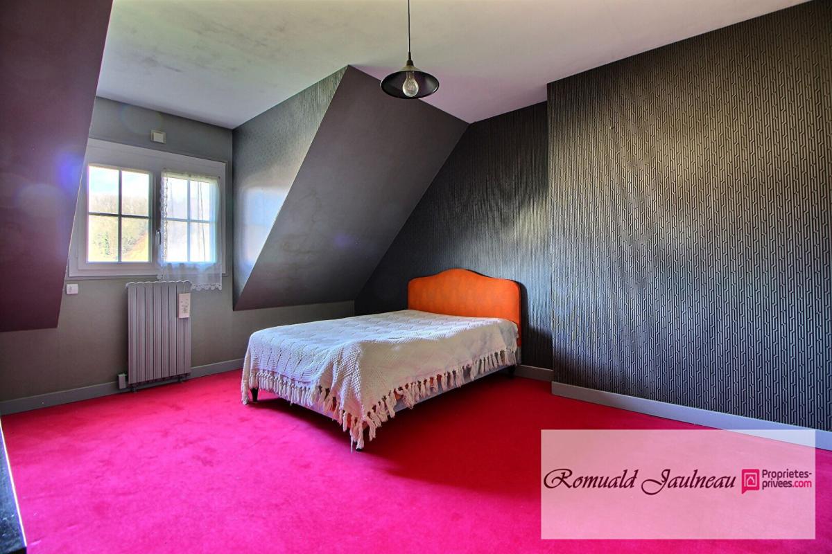 MARBOUE Maison sur sous sol Marboue 134 m2 5