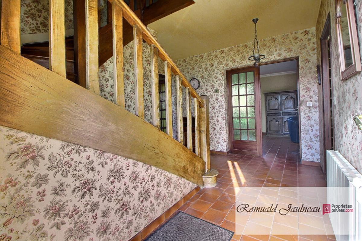 MARBOUE Maison sur sous sol Marboue 134 m2 6