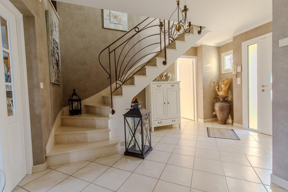 JAMBVILLE Maison familiale à vendre sur Jambville 13