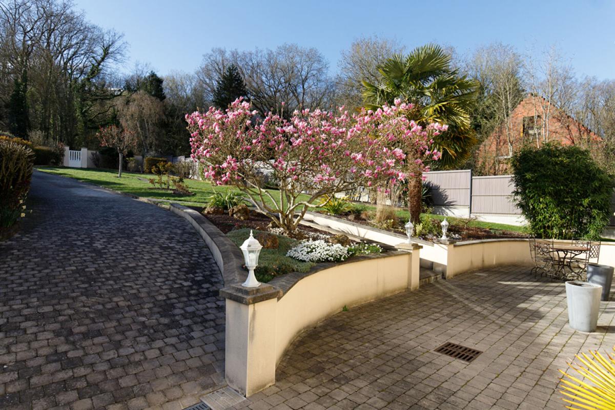 JAMBVILLE Maison familiale à vendre sur Jambville 16