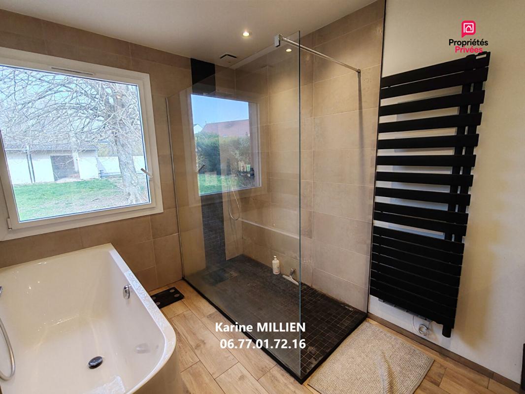 OINVILLE-SOUS-AUNEAU OINVILLE SOUS AUNEAU 28700 Maison individuelle - 1 étage - 4 chambres - Garage - Terrain - 260 000 HAI 6