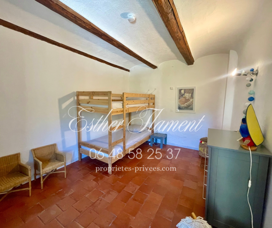 ANDUZE MAS rénové 4 CHAMBRES 13