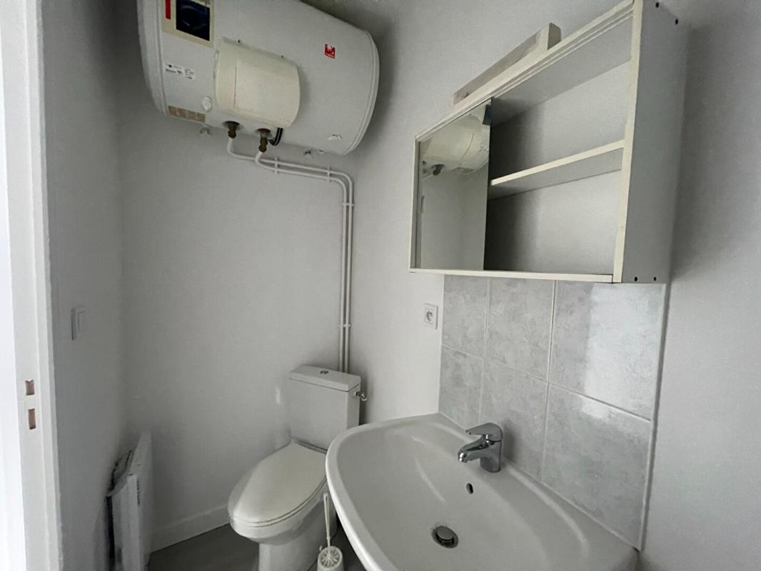 NOGENT-SUR-VERNISSON Appartement Nogent Sur Vernisson 3 pièces 29 m2 8