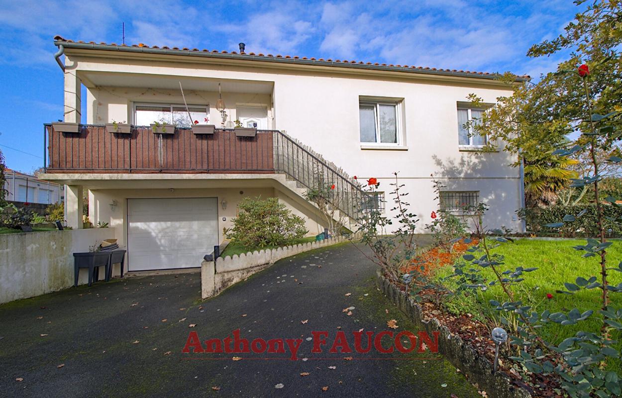 THORIGNY Maison Thorigny 6 pièce(s) 102 m2 1