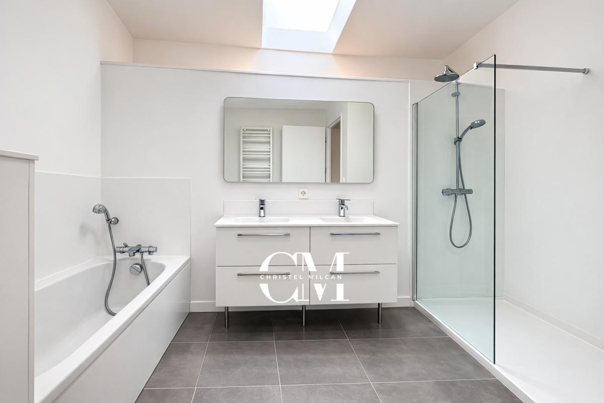 LE BOUSCAT Maison Le Bouscat 5 pièces 126 m2 jardin de 500 m², parking et garage 14